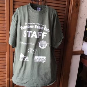 VERMONT STATE  FAIR STAFF T-SHIRT 167 YEARS SIZE LARGE OLIVE GREEN RUTLAND VT